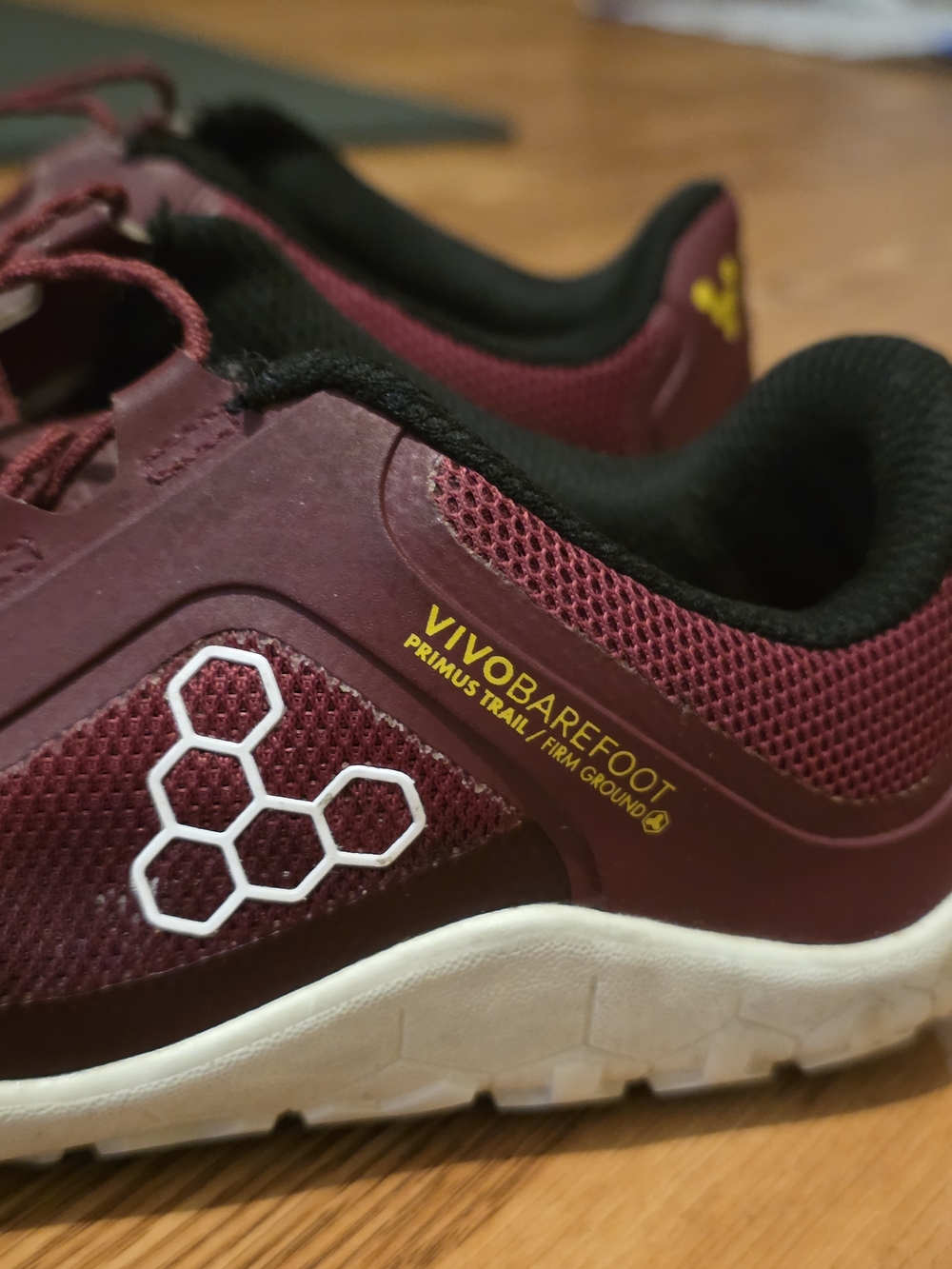 Vivo barefoot Men’s Burgundy Primus Trail Sneakers